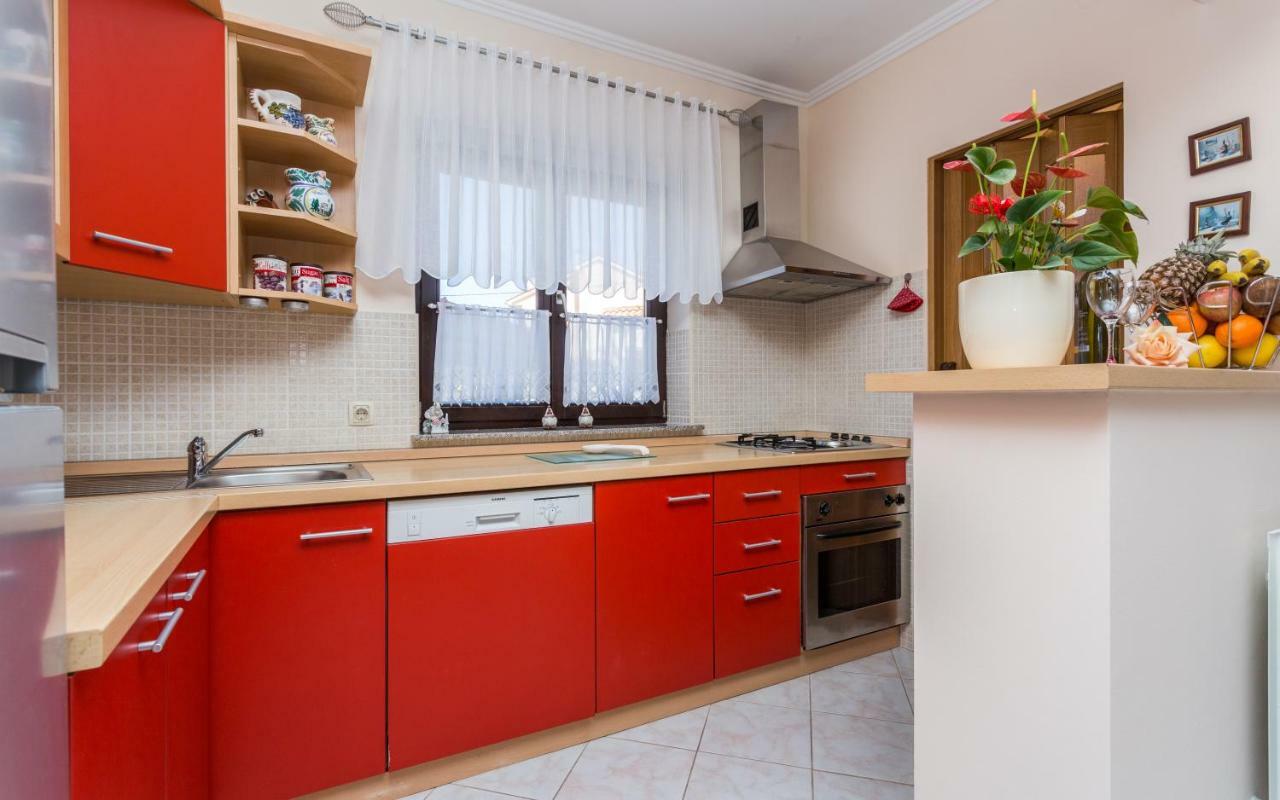 Apartment Smilja Malinska Buitenkant foto