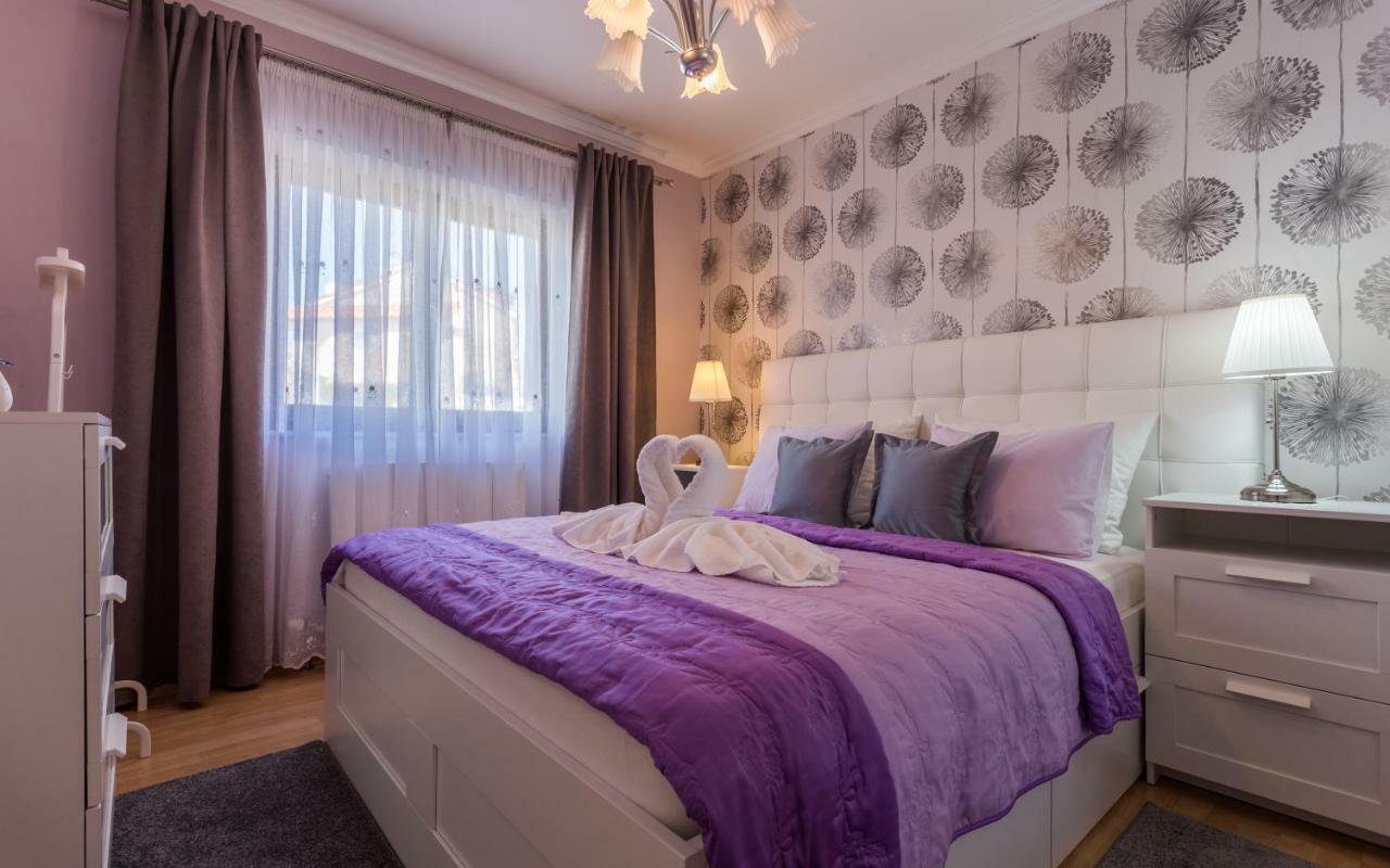 Apartment Smilja Malinska Buitenkant foto